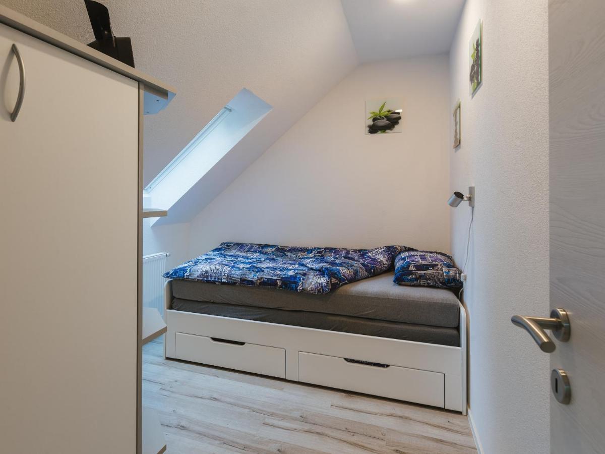 Blue Door Appartement Lesce  Buitenkant foto